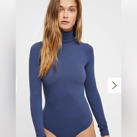 /super-soft-turtleneck-bodysuit-by-intimately-at-free-people-in-navy-size-M/L - Picture 1 of 8